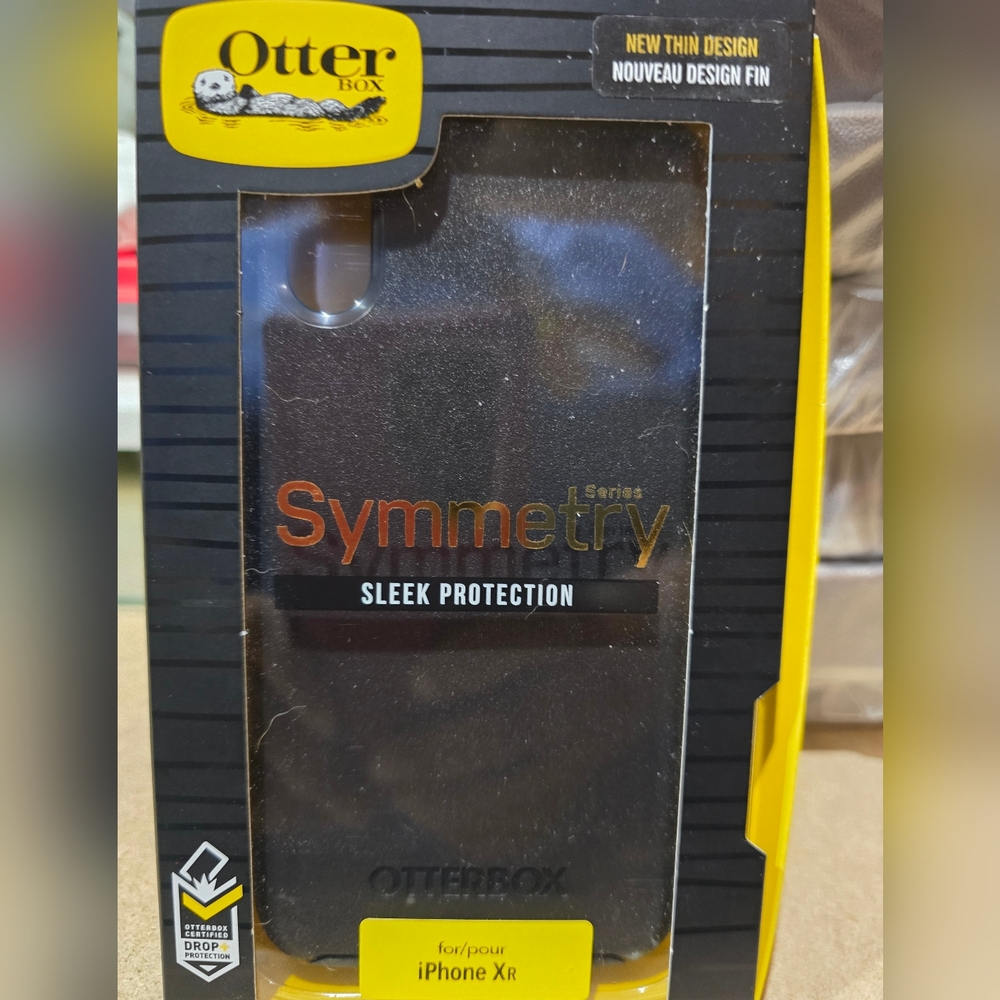 OtterBox Symmetry Series iPhone XR Case - Sleek Black